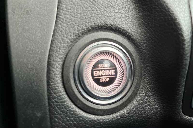 Used Mercedes-Benz GLC 2019 for sale - 77512990: Photo 46