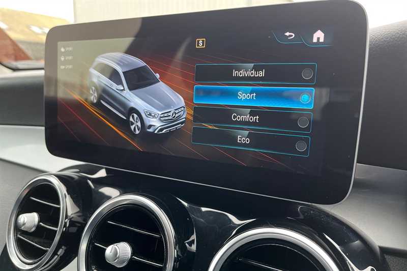 Used Mercedes-Benz GLC 2019 for sale - 77512990: Photo 49