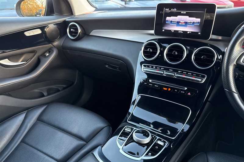 Used Mercedes-Benz GLC 2018 for sale - 77146160: Photo 14