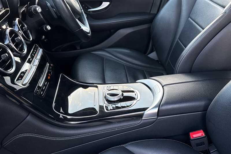 Used Mercedes-Benz GLC 2018 for sale - 77146160: Photo 28