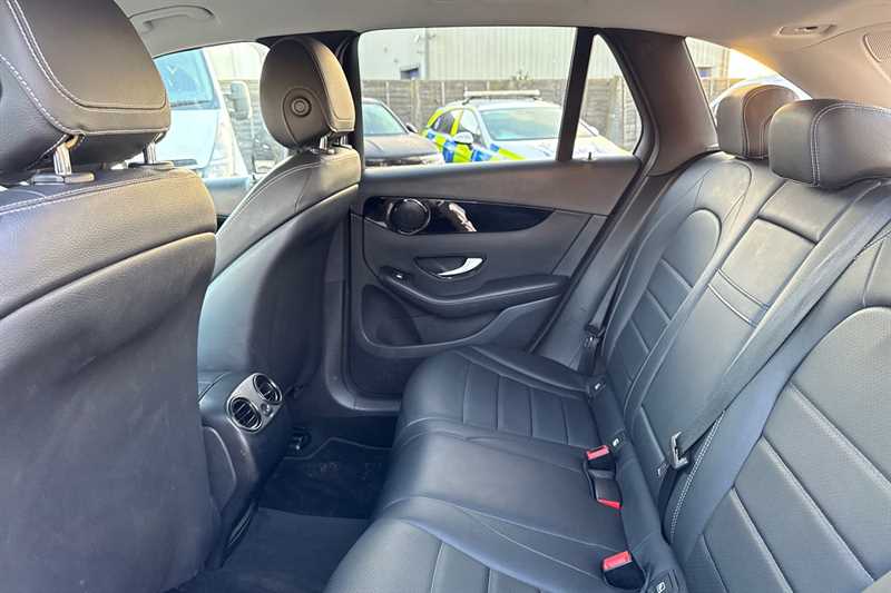 Used Mercedes-Benz GLC 2018 for sale - 77146160: Photo 32