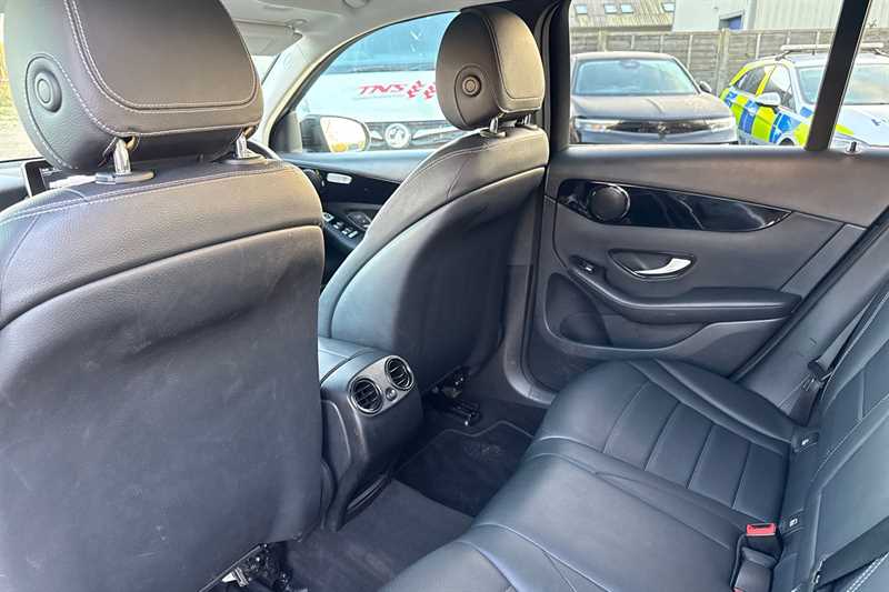 Used Mercedes-Benz GLC 2018 for sale - 77146160: Photo 33