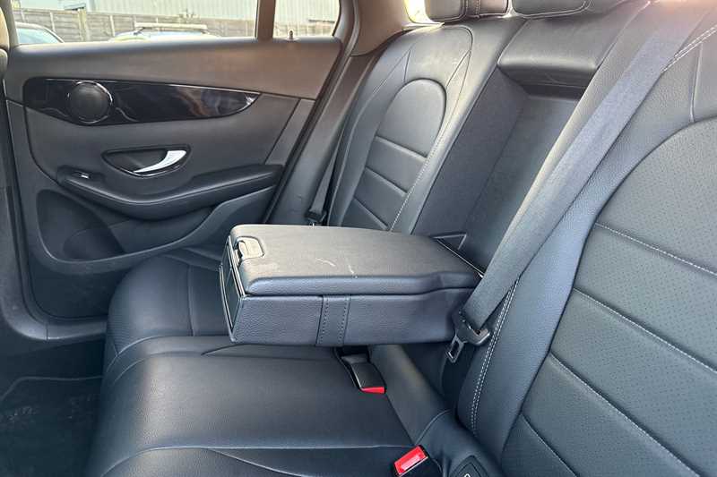 Used Mercedes-Benz GLC 2018 for sale - 77146160: Photo 36