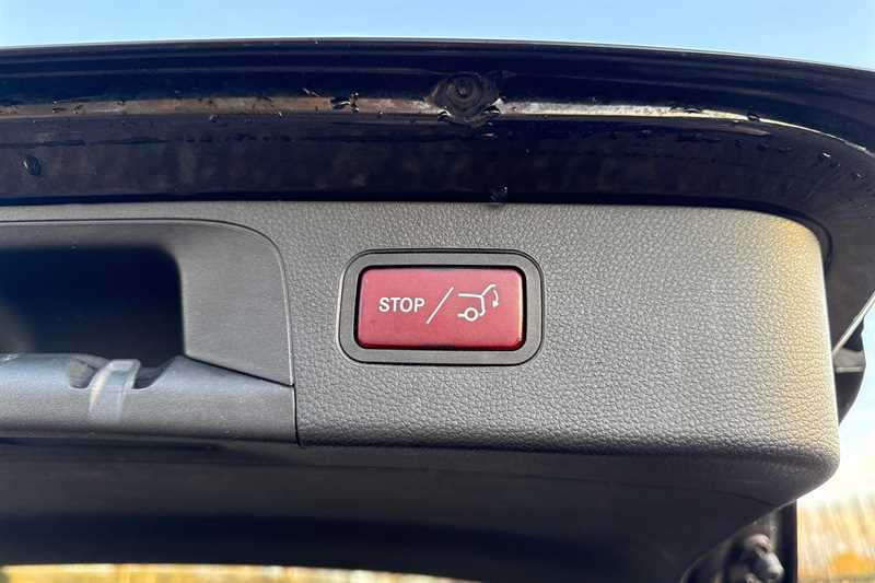 Used Mercedes-Benz GLC 2018 for sale - 77146160: Photo 40