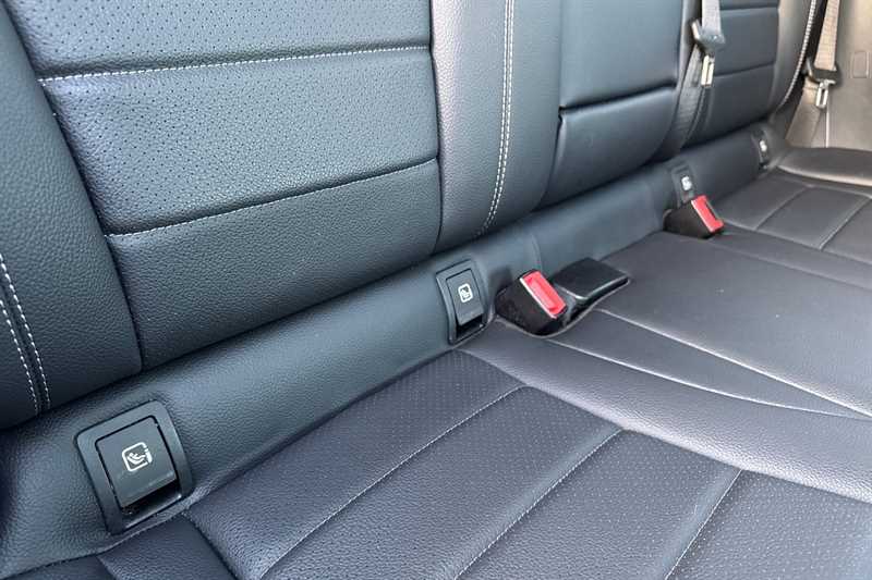 Used Mercedes-Benz GLC 2018 for sale - 77146160: Photo 43