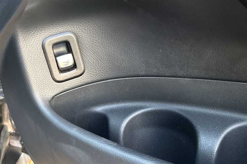 Used Mercedes-Benz GLC 2018 for sale - 77146160: Photo 49