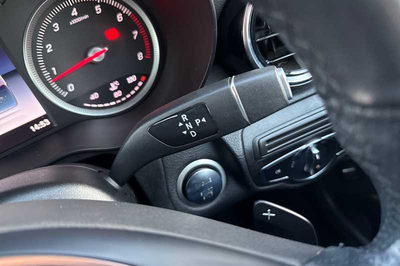 Used Mercedes-Benz GLC 2018 for sale - 77146160: Photo 50