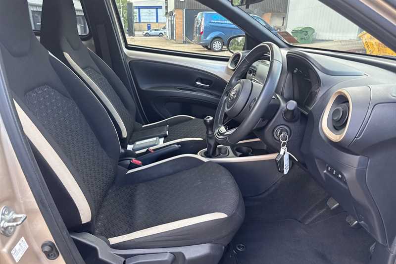 Used Toyota Aygo X 2022 for sale - 76204273: Photo 47