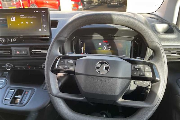 Used Vauxhall Combo Life Electric 2025 for sale - 76125025: Photo 11