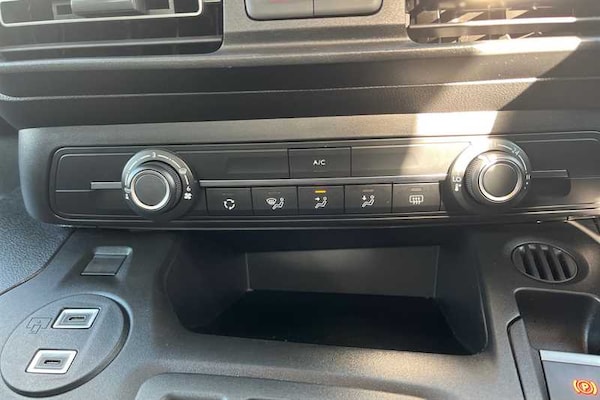 Used Vauxhall Combo Life Electric 2025 for sale - 76125025: Photo 15