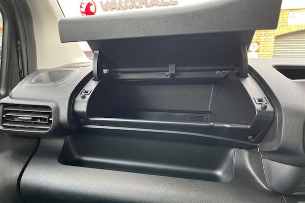 Used Vauxhall Combo Life Electric 2025 for sale - 76125025: Photo 41
