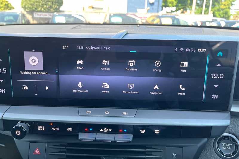 Used Vauxhall Grandland 2024 for sale - 77755836: Photo 17