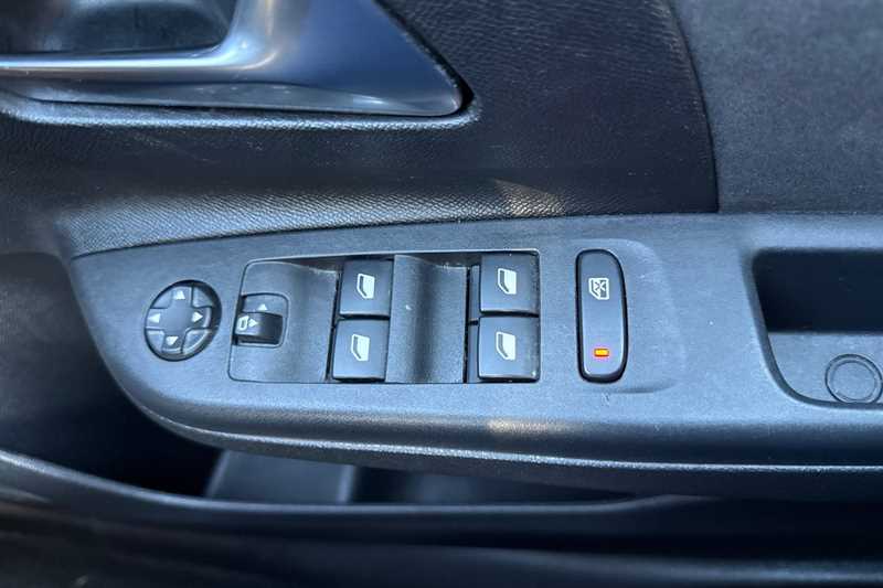 Used Vauxhall Corsa 2022 for sale - 77471925: Photo 16