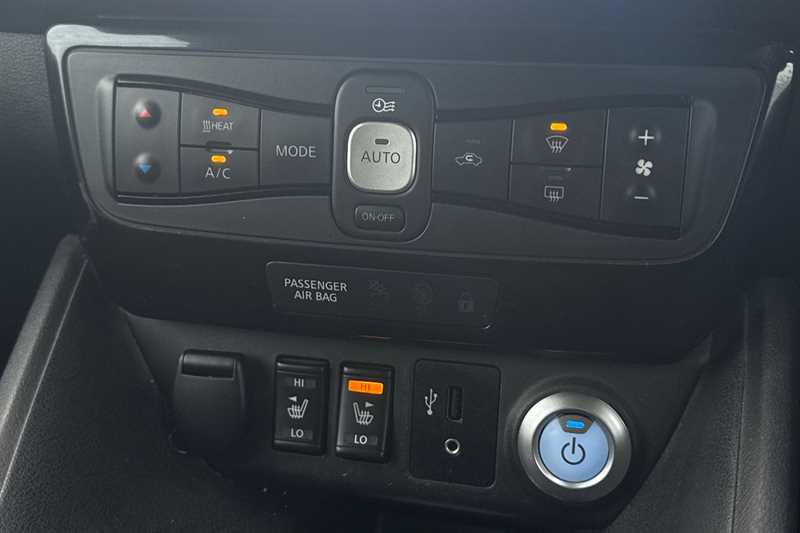 Used Nissan Leaf 2018 for sale - 77513496: Photo 15