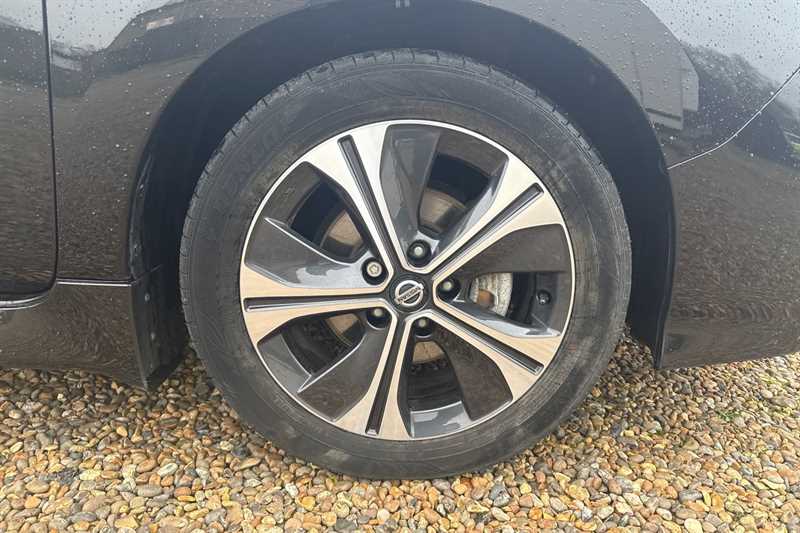 Used Nissan Leaf 2018 for sale - 77513496: Photo 9