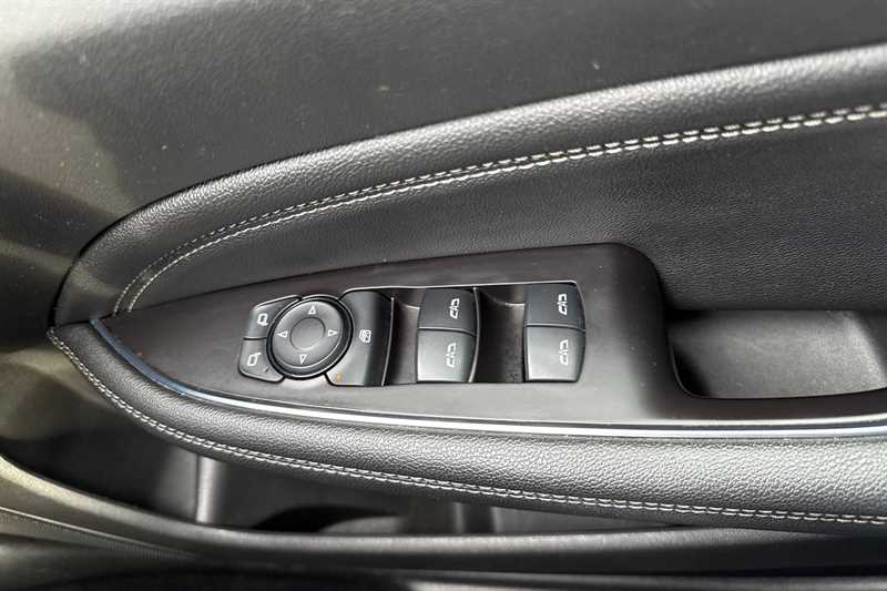 Used Vauxhall Insignia 2018 for sale - 77146293: Photo 16