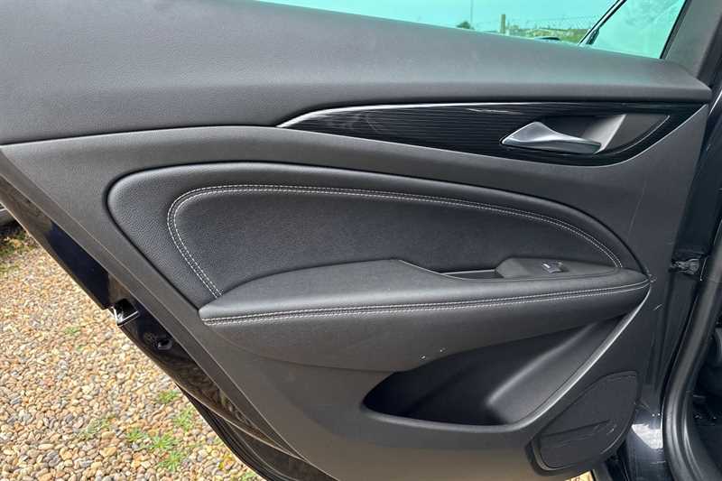 Used Vauxhall Insignia 2018 for sale - 77146293: Photo 36