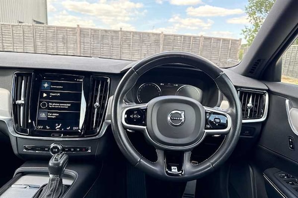 Used Volvo S90 2018 for sale - 75554802: Photo 11