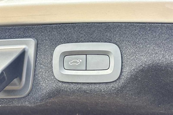 Used Volvo S90 2018 for sale - 75554802: Photo 28