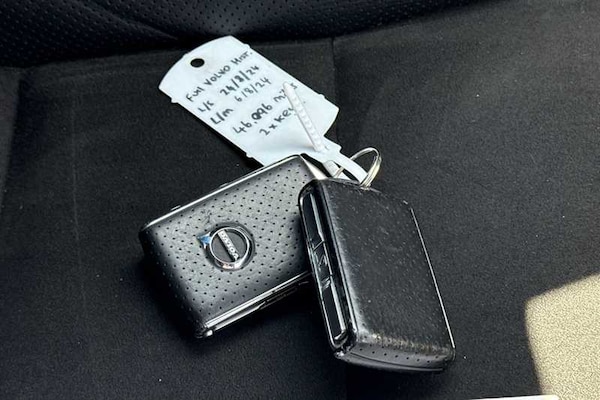 Used Volvo S90 2018 for sale - 75554802: Photo 36