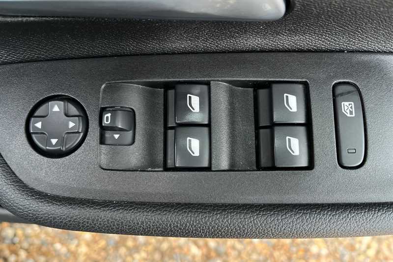 Used Vauxhall Mokka 2022 for sale - 76705729: Photo 16