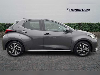Used Toyota Yaris 2023 for sale - 78493978: Photo