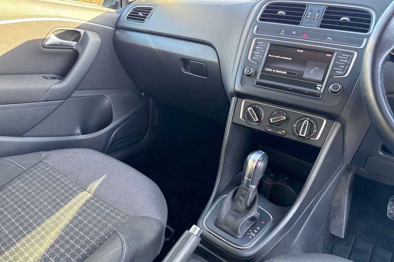 Used Volkswagen Polo 2016 for sale - 77146224: Photo 14