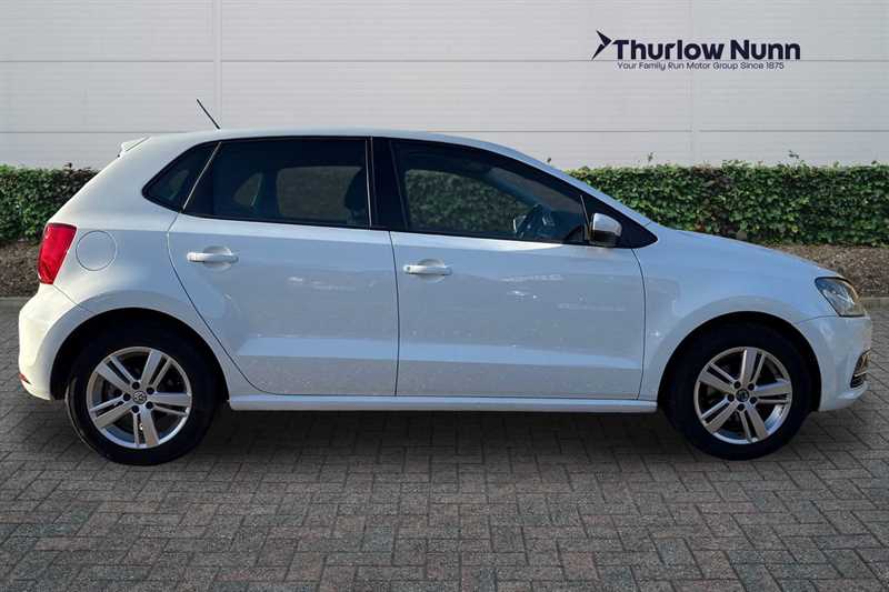 Used Volkswagen Polo 2016 for sale - 77146224: Photo 2