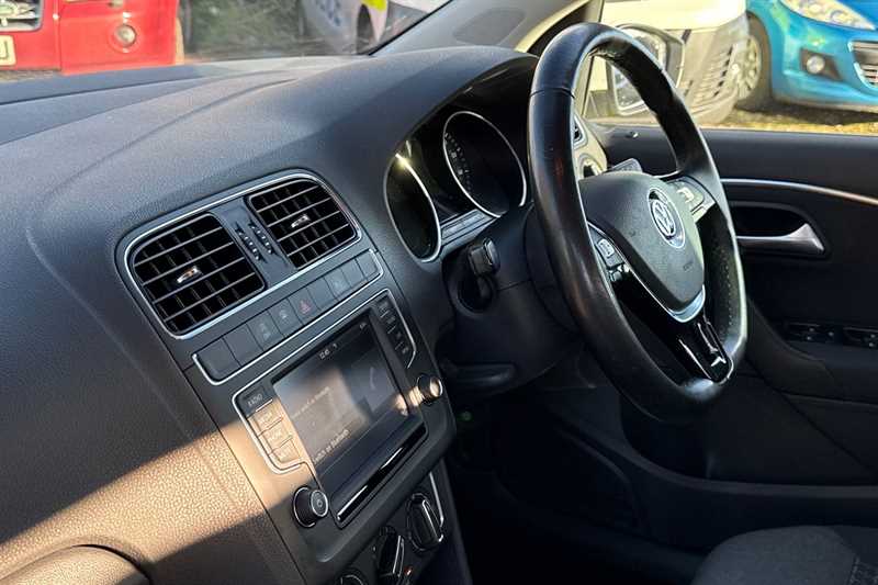 Used Volkswagen Polo 2016 for sale - 77146224: Photo 26