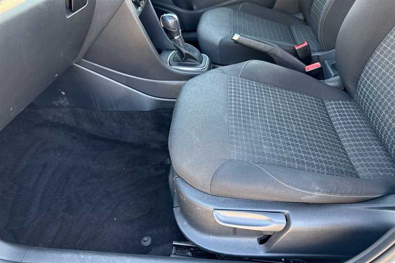 Used Volkswagen Polo 2016 for sale - 77146224: Photo 28