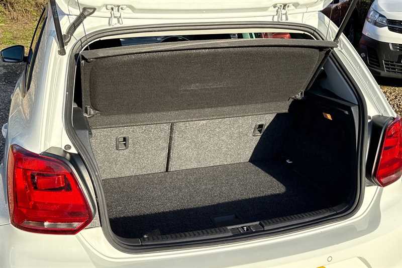 Used Volkswagen Polo 2016 for sale - 77146224: Photo 35