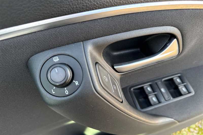 Used Volkswagen Polo 2016 for sale - 77146224: Photo 44