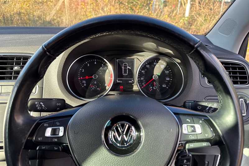 Used Volkswagen Polo 2016 for sale - 77146224: Photo 47