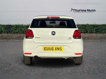 Used Volkswagen Polo 2016 for sale - 77146224: Photo