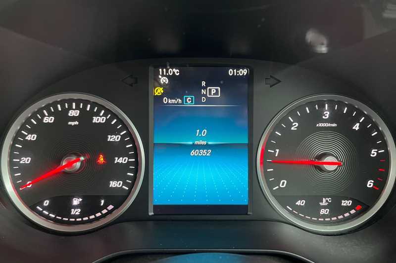 Used Mercedes-Benz GLC 2019 for sale - 78141873: Photo 20