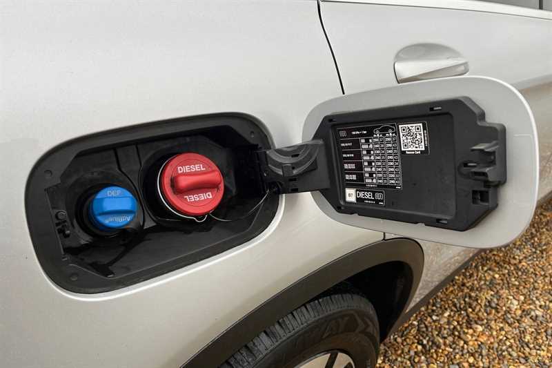 Used Mercedes-Benz GLC 2019 for sale - 78141873: Photo 30