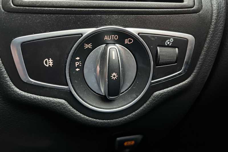 Used Mercedes-Benz GLC 2019 for sale - 78141873: Photo 43