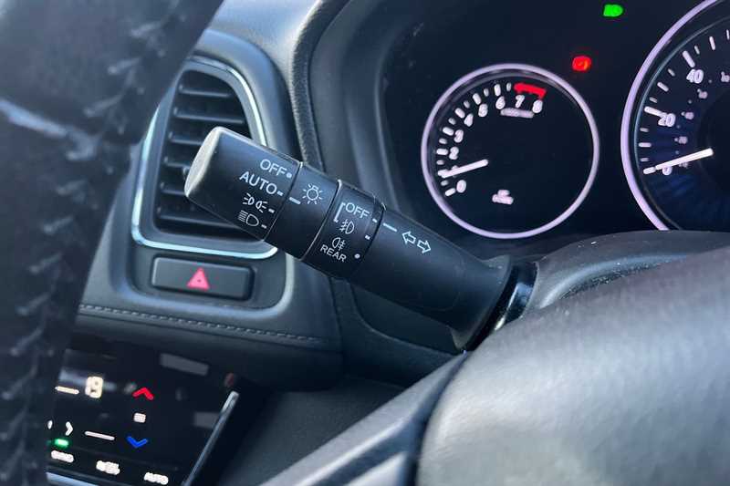 Used Honda HR-V 2018 for sale - 77841792: Photo 26