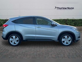 Used Honda HR-V 2018 for sale - 77841792: Photo