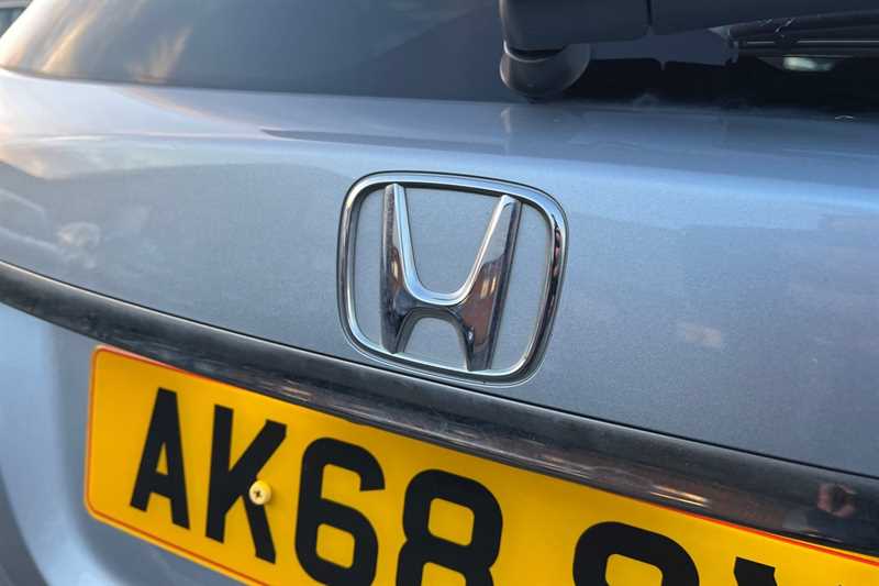 Used Honda HR-V 2018 for sale - 77841792: Photo 51