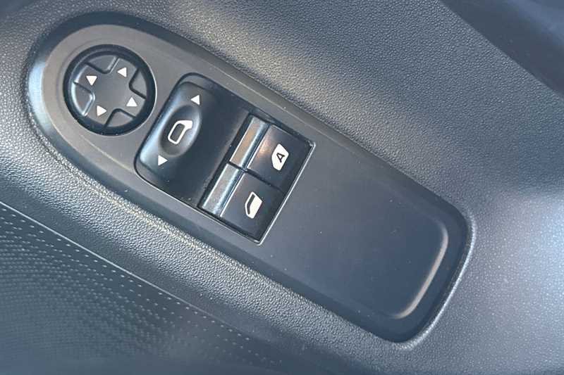 Used Citroen C3 2016 for sale - 76575321: Photo 16