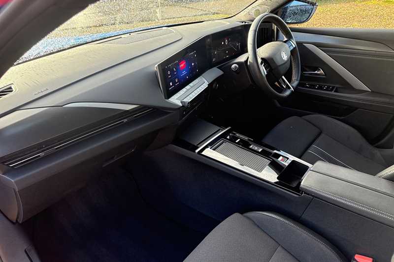 Used Vauxhall Astra 2023 for sale - 76705957: Photo 14