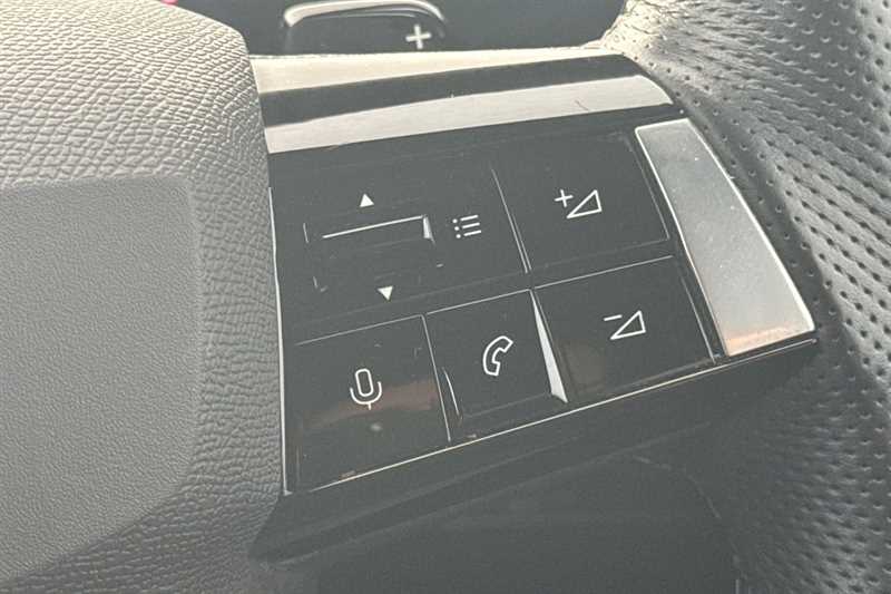 Used Vauxhall Astra 2023 for sale - 76705957: Photo 23