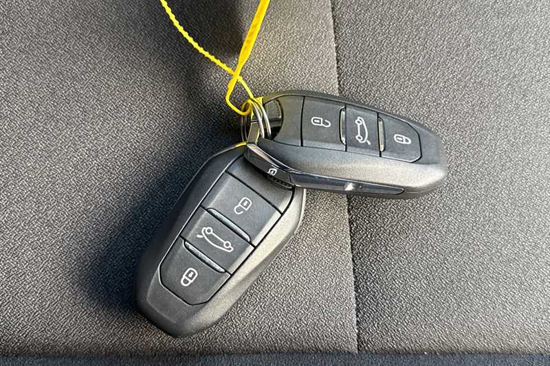 Used Vauxhall Astra 2023 for sale - 76705957: Photo 51