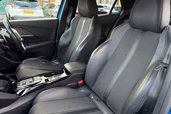 Used Peugeot 2008 2022 for sale - 76062417: Photo 30