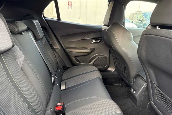 Used Peugeot 2008 2022 for sale - 76062417: Photo 38