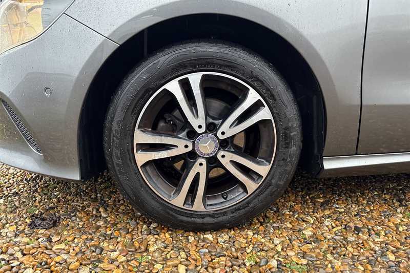 Used Mercedes-Benz A-Class 2016 for sale - 77146089: Photo 9