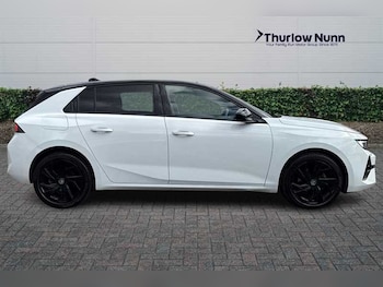 Used Vauxhall Astra 2023 for sale - 78009623: Photo