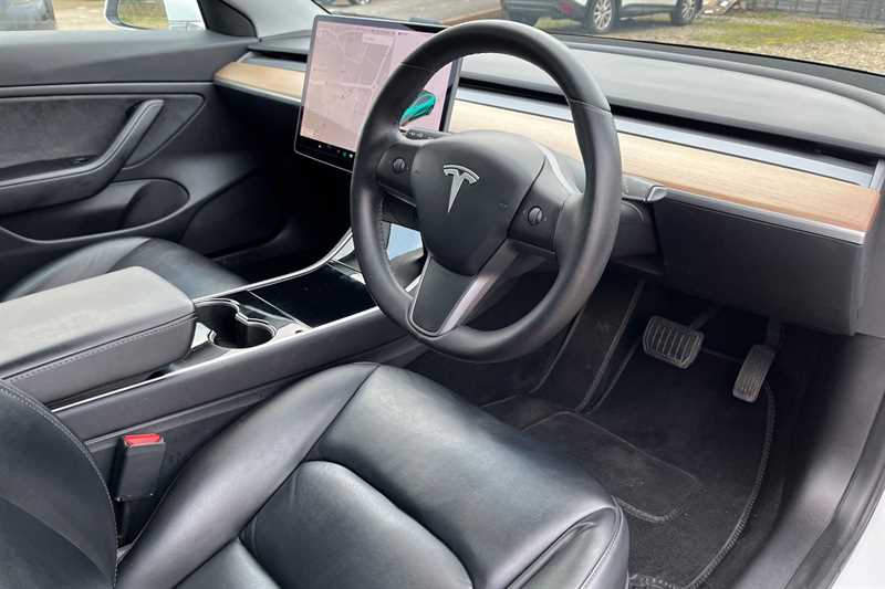 Used Tesla Model 3 2020 for sale - 77513383: Photo 10