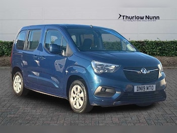 Vauxhall - Combo Life